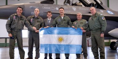 «Στροφή» στη Δύση κάνει η Αργεντινή: Θέλει να γίνει εταίρος του NATO – Παίρνει 24 F-16 από την Δανία