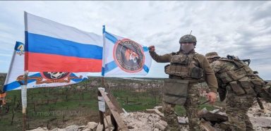 Το Βουλεντάρ ο επόμενος στόχος: Ο ρωσικός Στρατός κατέλαβε Σεμενόφκα, Νοβομιχαϊλόφκα και Μπογκντάνοφκα – Αποδεσμεύει δυνάμεις για την επίθεση