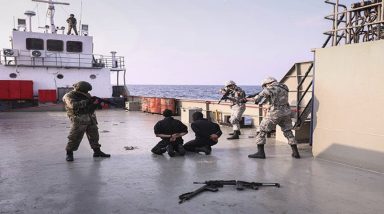 Πρώτη φάση αντιποίνων του Ιράν με κατάληψη πλοίου ισραηλινής εταιρείας - «Διάγγελμα» IDF: Προετοιμασία της διεθνούς κοινότητας για «σκληρή απάντηση»