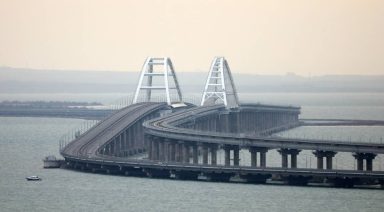 Eπιχειρήσεις μεγάλης κλίμακας του ΝΑΤΟ στη Μ.Θάλασσα: “Πράσινο φως” στο Κίεβο για επίθεση στη γέφυρα του Κερτς με ATΑCMS – “Κλειδί’ οι κρουζ Taurus