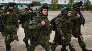 Βρετανικό ΥΠΑΜ: Η Ρωσία στρατολογεί 30.000 άνδρες κάθε μήνα!