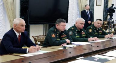 B.Πούτιν: “Όλα πάνε σύμφωνα με το σχέδιο” – Συνάντηση στο Κρεμλίνο με Σοϊγκού και Μπελούσοφ