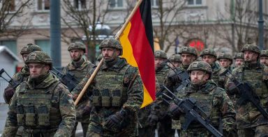Η Γερμανία οδεύει ξανά σε πόλεμο με τη Ρωσία: Σχέδιο έκτακτης ανάγκης σε οικονομία-κοινωνία- Ένοπλες Δυνάμεις – Αποθήκευση τροφίμων, καταφύγια σε όλη τη χώρα