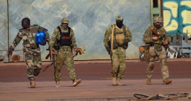 Αποκαθήλωση των ΗΠΑ: Έφοδος ρωσικών δυνάμεων σε αμερικανική βάση στο Νίγηρα – “Η βάση είναι πλέον ρωσική – Αποχωρήστε άμεσα”
