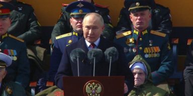 Β.Πούτιν από την Κόκκινη Πλατεία: «Σε θέση μάχης οι πυρηνικές δυνάμεις – Δεν θα επιτρέψουμε σε κανέναν να μας απειλήσει» (vid)