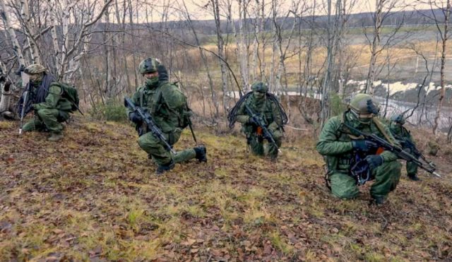 Εφαρμογή του διατάγματος αλλαγής συνόρων: Έφοδος ρωσικών δυνάμεων σε εσθονικό έδαφος - Εντολή ΝΑΤΟ να μην ανοίξουν πυρ οι εσθονικές ΕΔ (vid)