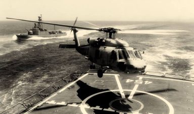 Αστοχία σε ελικόπτερο του Πολεμικού Ναυτικού μετά από συντήρηση σε ιδιώτη – Ο Δένδιας επιβεβαίωσε το περιστατικό